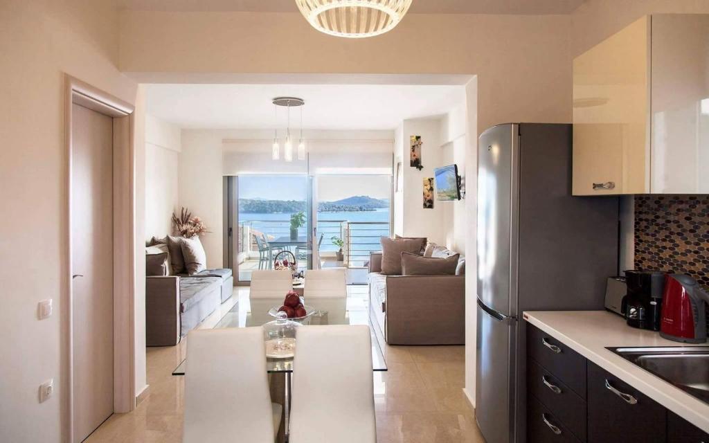 A kitchen or kitchenette at Villa Maria PF
