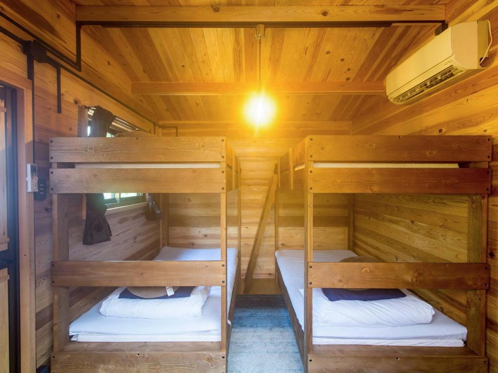 a cabin with two bunk beds in it at dejavu - Vacation STAY 28101v in Manazuru