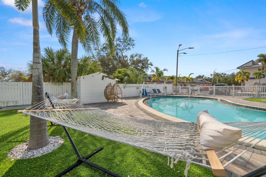 Piscina di 1k Bed Studio Apt With Shared Pool 07 o nelle vicinanze