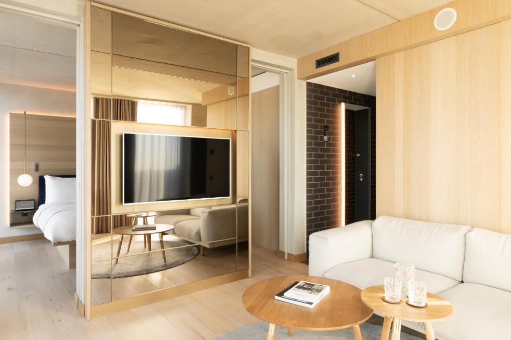 Χώρος καθιστικού στο Ruby Emma Hotel Amsterdam
