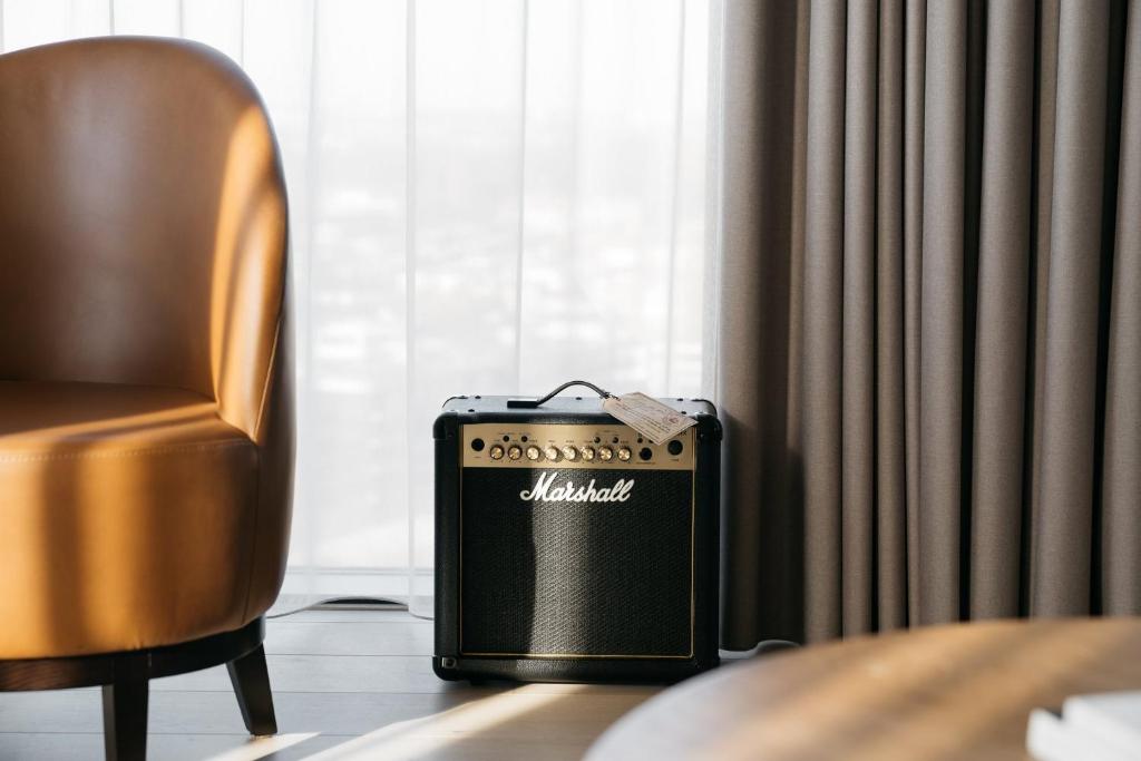 Ruby Emma Hotel Amsterdam - Resim 38