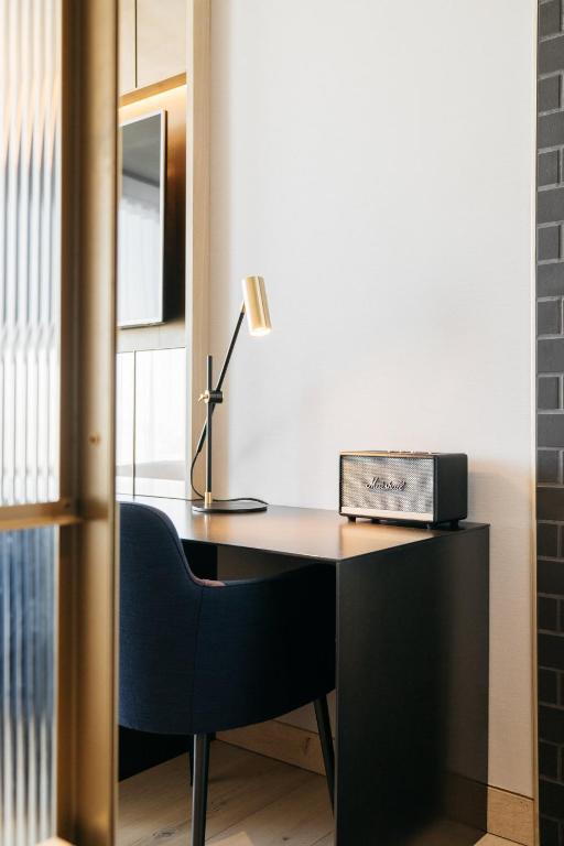 Ruby Emma Hotel Amsterdam - Resim 39