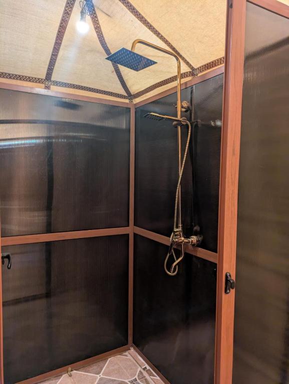 Koupelna v ubytování Sania Luxury Camp