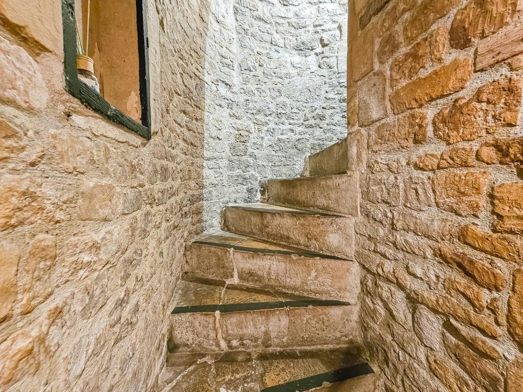 Afbeelding uit fotogalerij van Ancienne dépendance du Duc de Normandie - Château in Caen