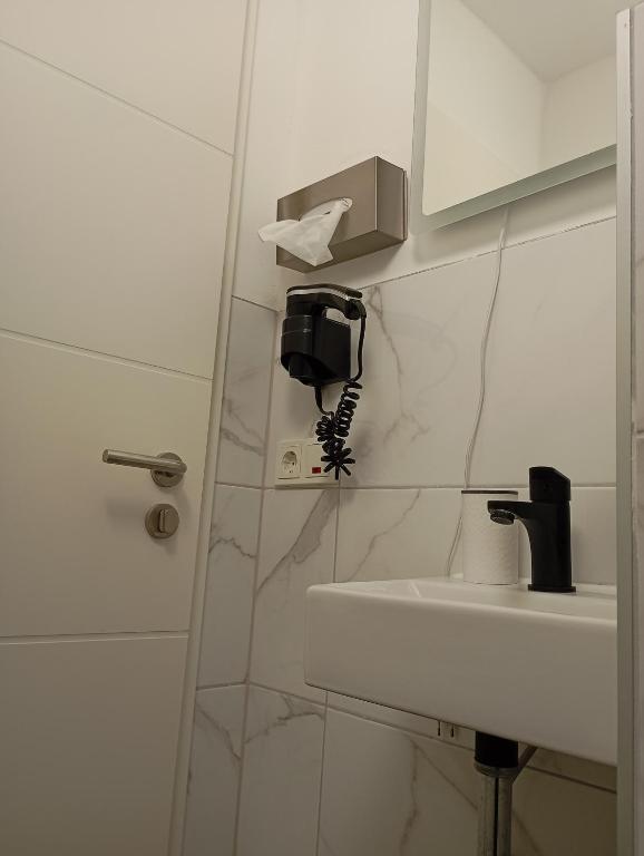 Niehler Hotel - Resim 26