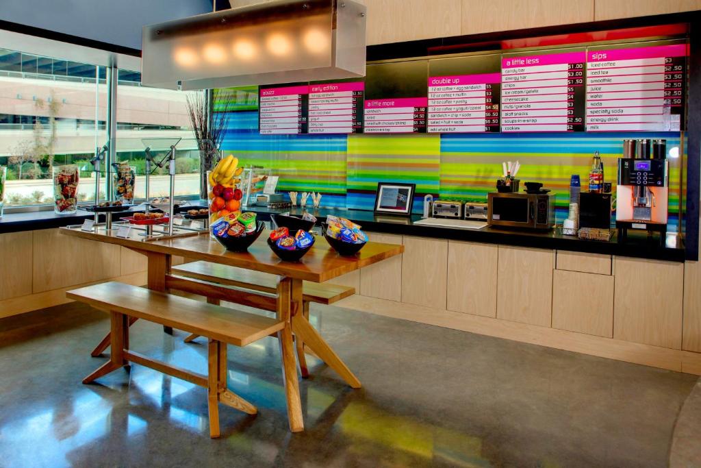 Aloft by Marriott Austin at The Domain photo