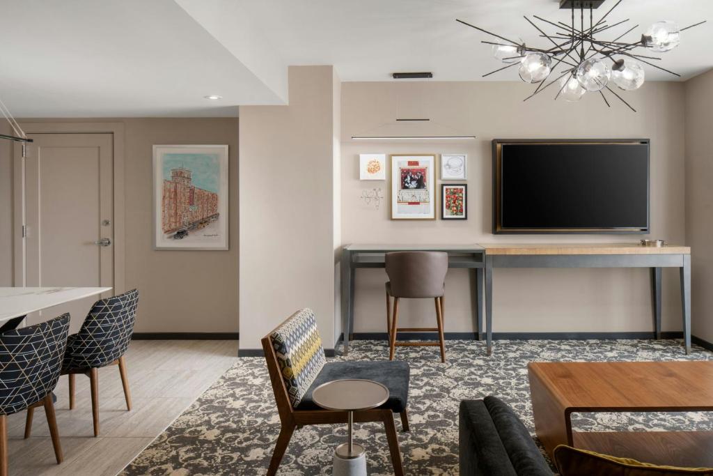 Epicurean Atlanta, Autograph Collection - 1 Bedroom Suite With 1 King, City View