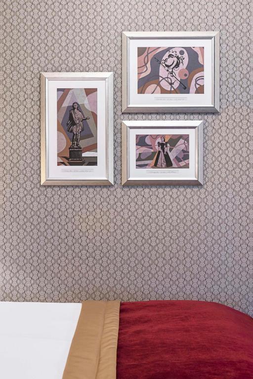 Postel nebo postele na pokoji v ubytování Hotel Taschenbergpalais Kempinski