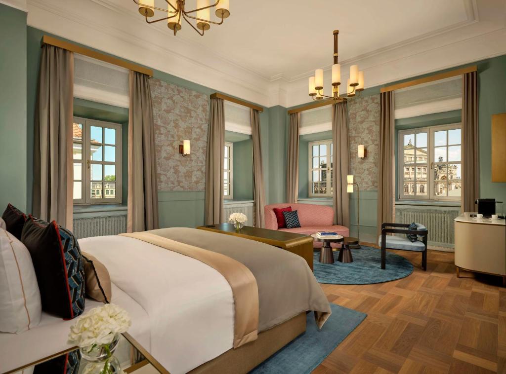 Hotel Taschenbergpalais Kempinski - Resim 1