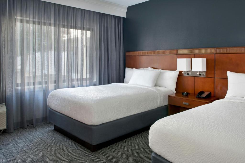 Courtyard by Marriott Annapolis photo