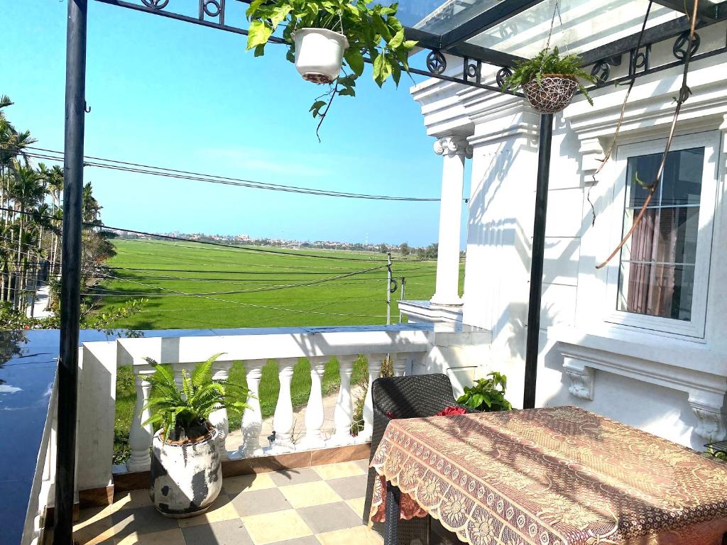 Balkón nebo terasa v ubytování The Arch Villa Hội An