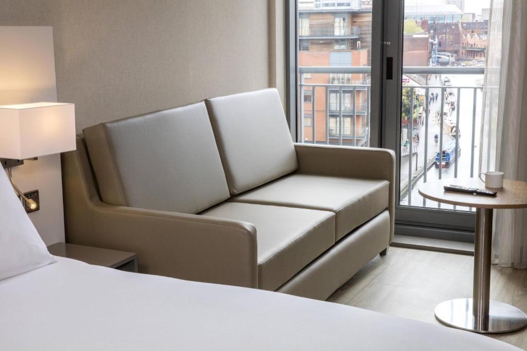 AC Hotel by Marriott Birmingham - Resim 20
