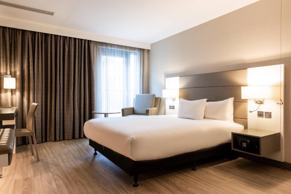 AC Hotel by Marriott Birmingham - Resim 23