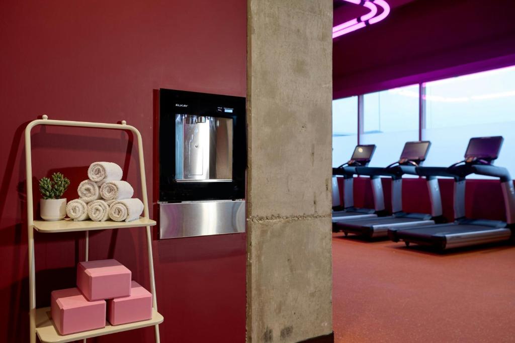 Renaissance Austin Downtown Hotel photo