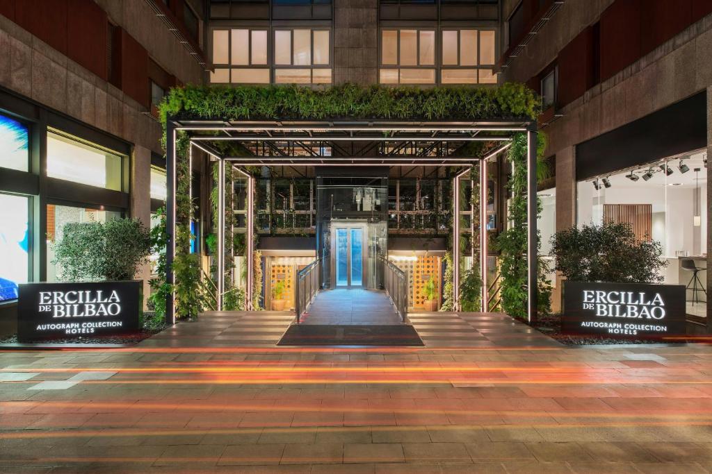 Hotel Ercilla de Bilbao, Autograph Collection - Resim 1