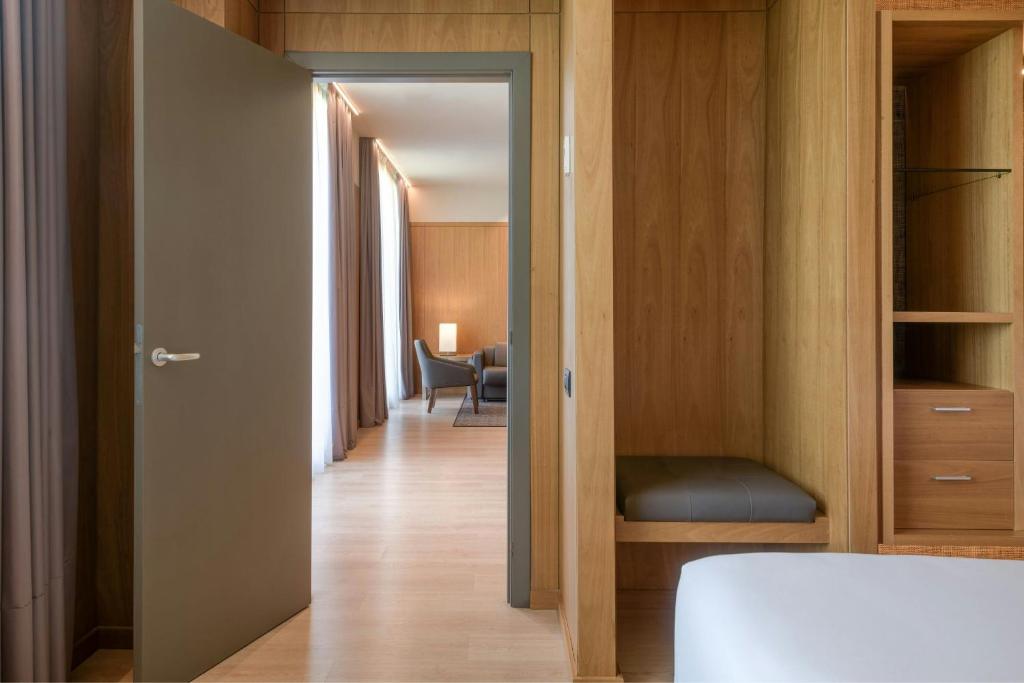 AC Hotel Diagonal L'Illa by Marriott - Resim 12