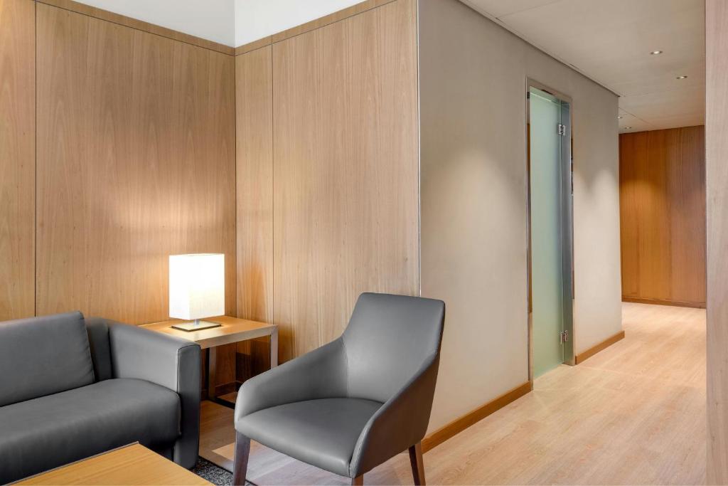 AC Hotel Diagonal L'Illa by Marriott - Resim 15