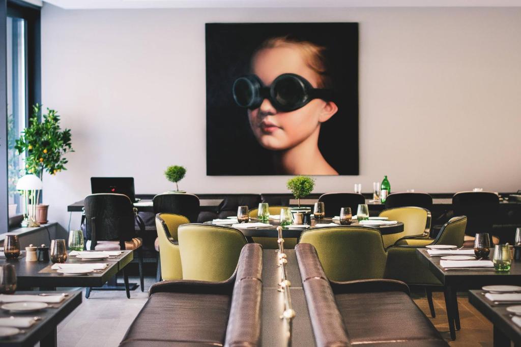 Posezení v ubytování Courtyard by Marriott Belgrade City Center