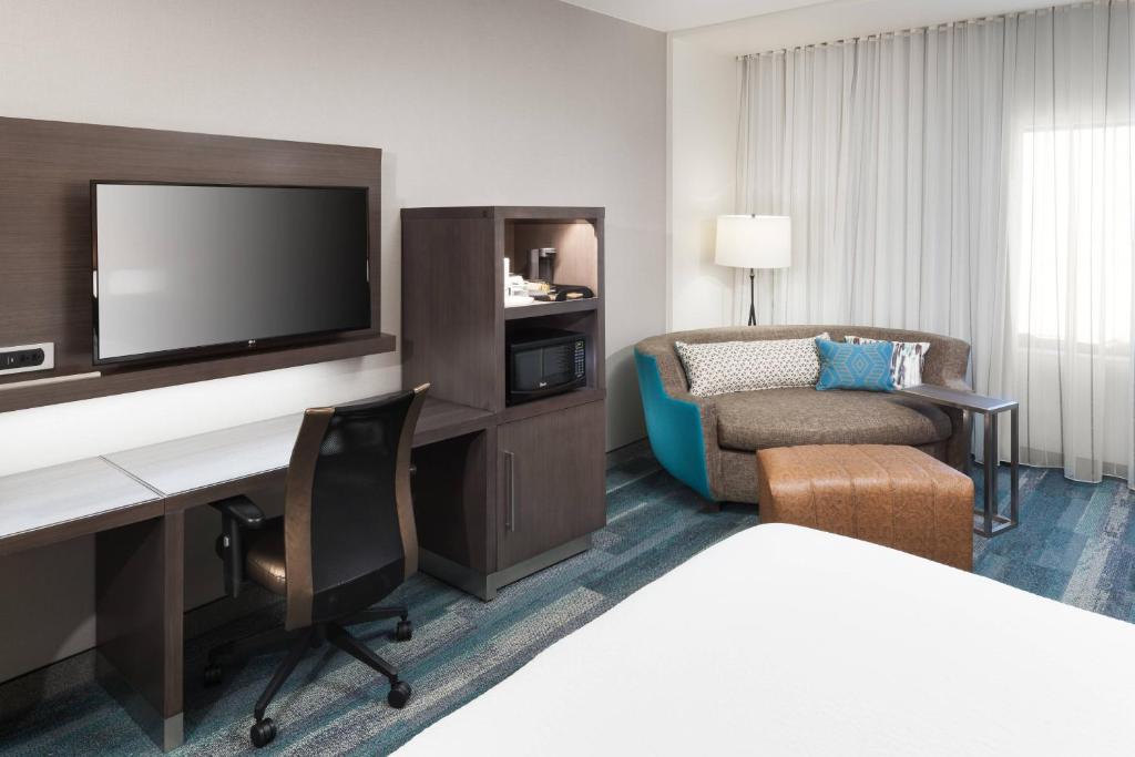 Courtyard by Marriott Fort Worth Historic Stockyards photo