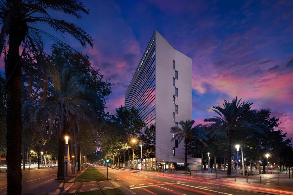 Four Points by Sheraton Barcelona Diagonal - Resim 8
