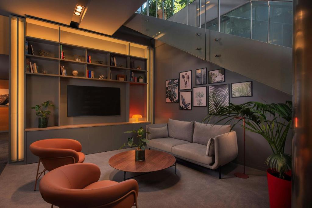 Four Points by Sheraton Barcelona Diagonal - Resim 11