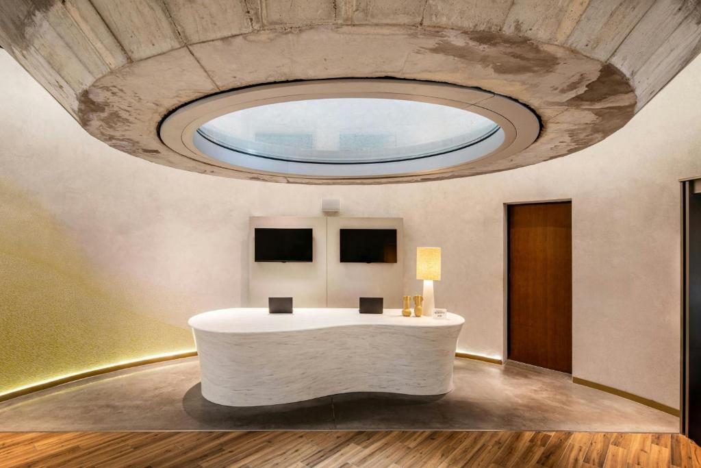 Renaissance Bordeaux Hotel - Resim 16