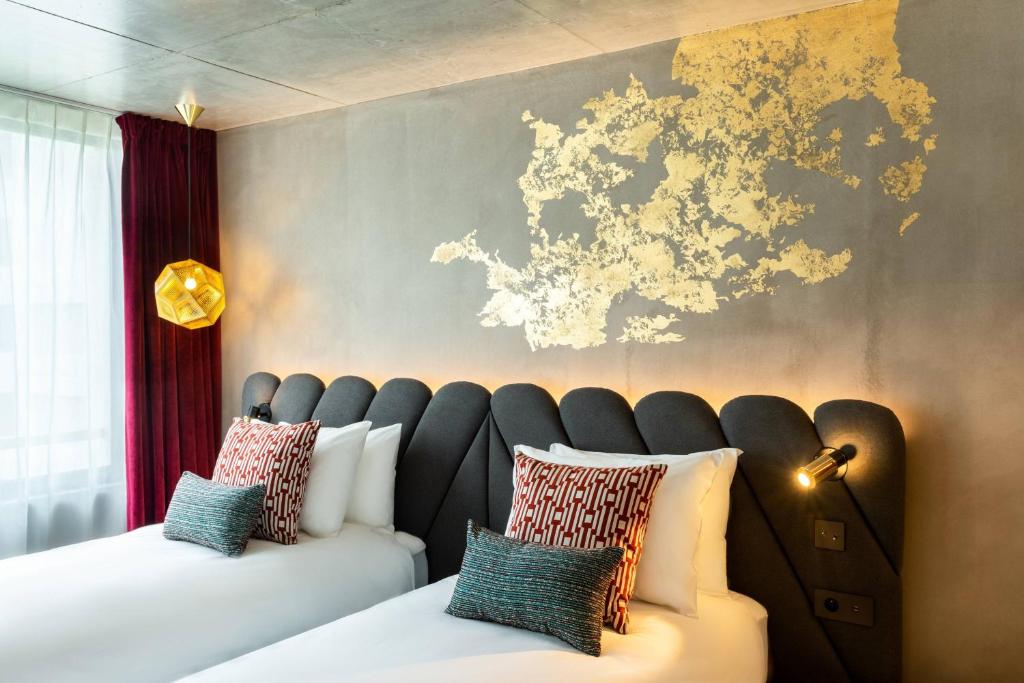 Renaissance Bordeaux Hotel - 10