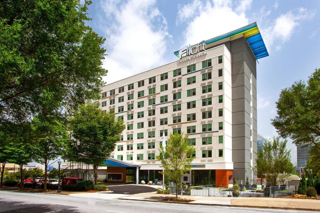 Aloft Atlanta Downtown - Housity