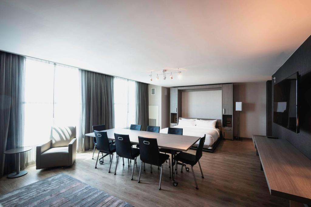 AC Hotel Nashville Downtown - Conference Suite With King Murphy Bed And Sofa Bed