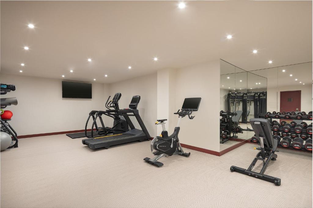 Fitness centrum a/nebo fitness zařízení v ubytování The Welbeck Hotel by IHG