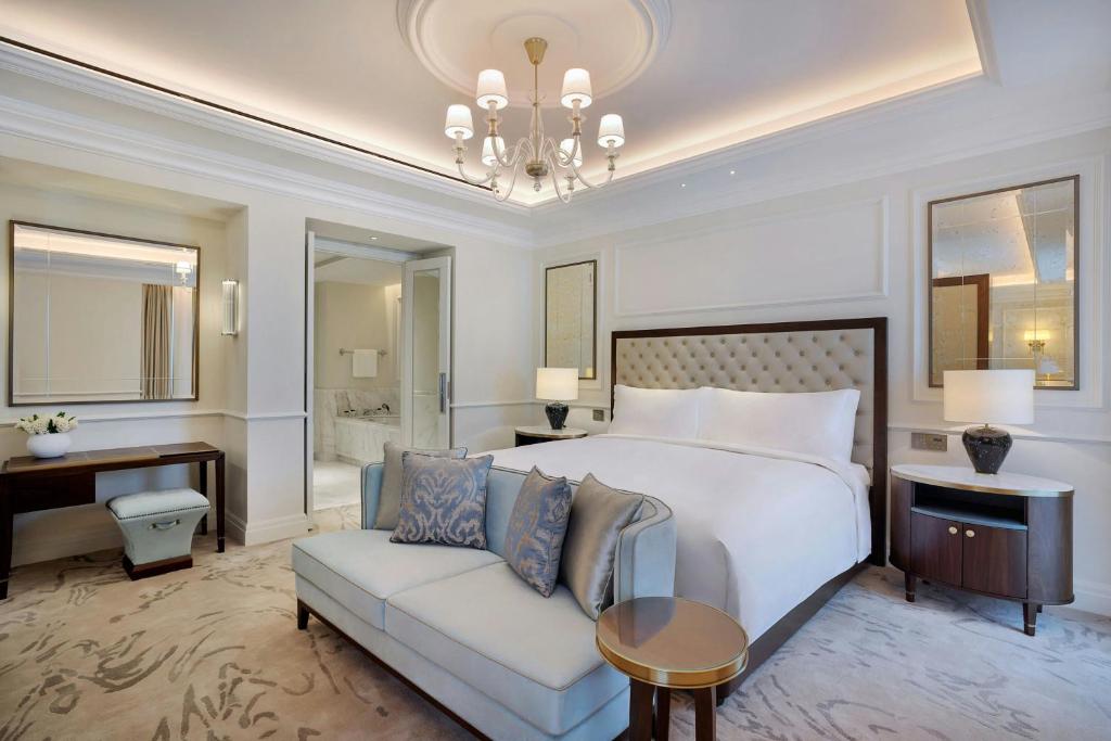 The Ritz-Carlton, Amman photo 4