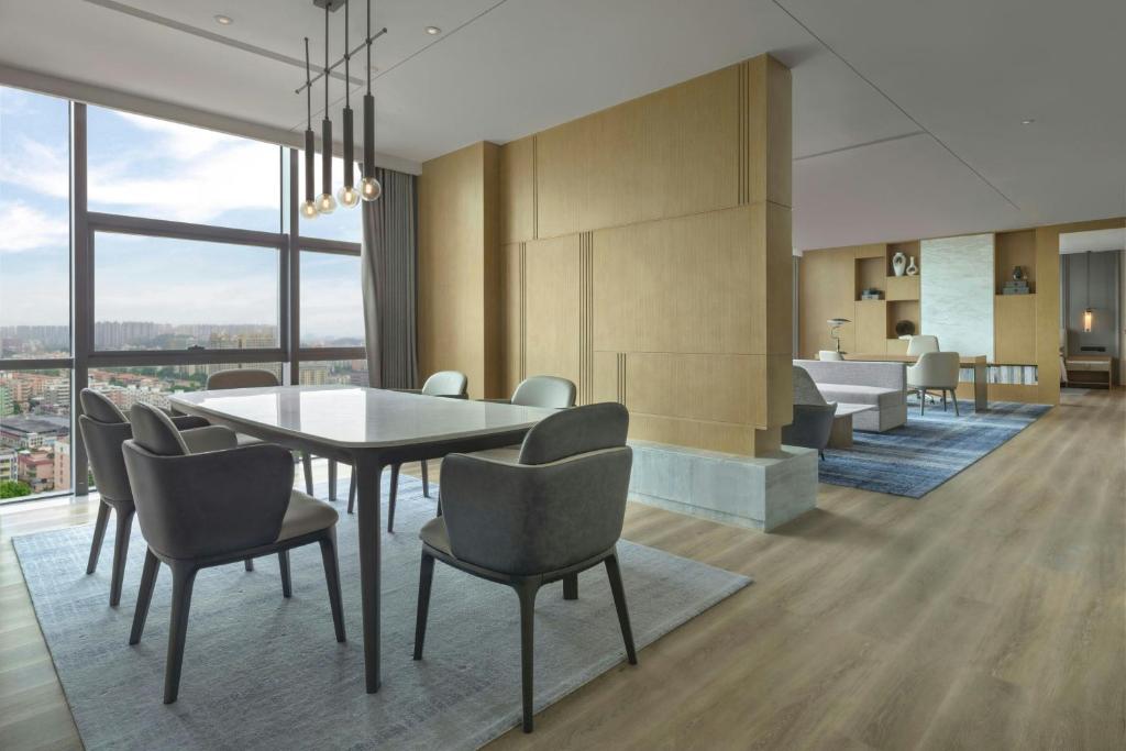 Posezení v ubytování Courtyard by Marriott Foshan Gaoming