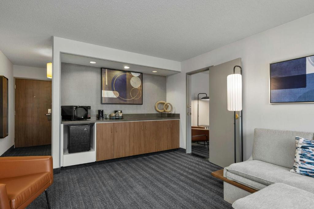 Courtyard by Marriott Boise Downtown photo