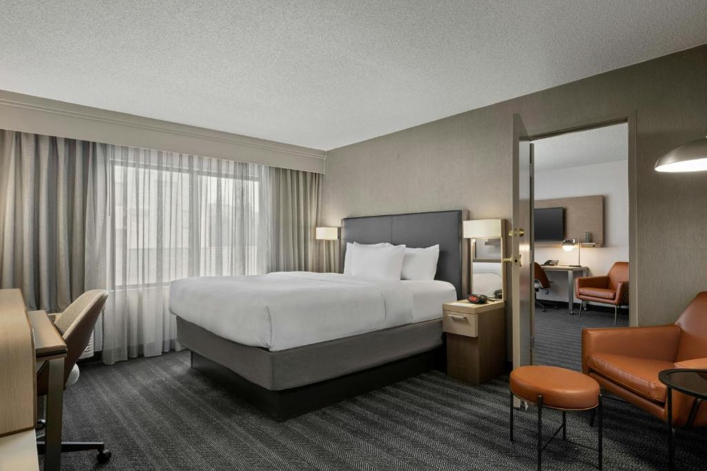 Courtyard by Marriott Boise Downtown photo