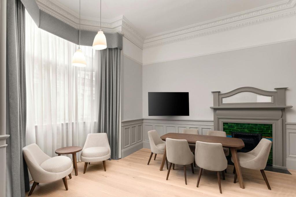 AC Hotel by Marriott Glasgow - Resim 16