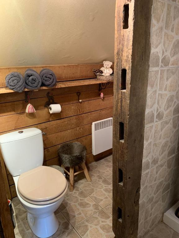 Koupelna v ubytování Gîte "Le Refuge" Dans un Domaine de 7ha Au Calme