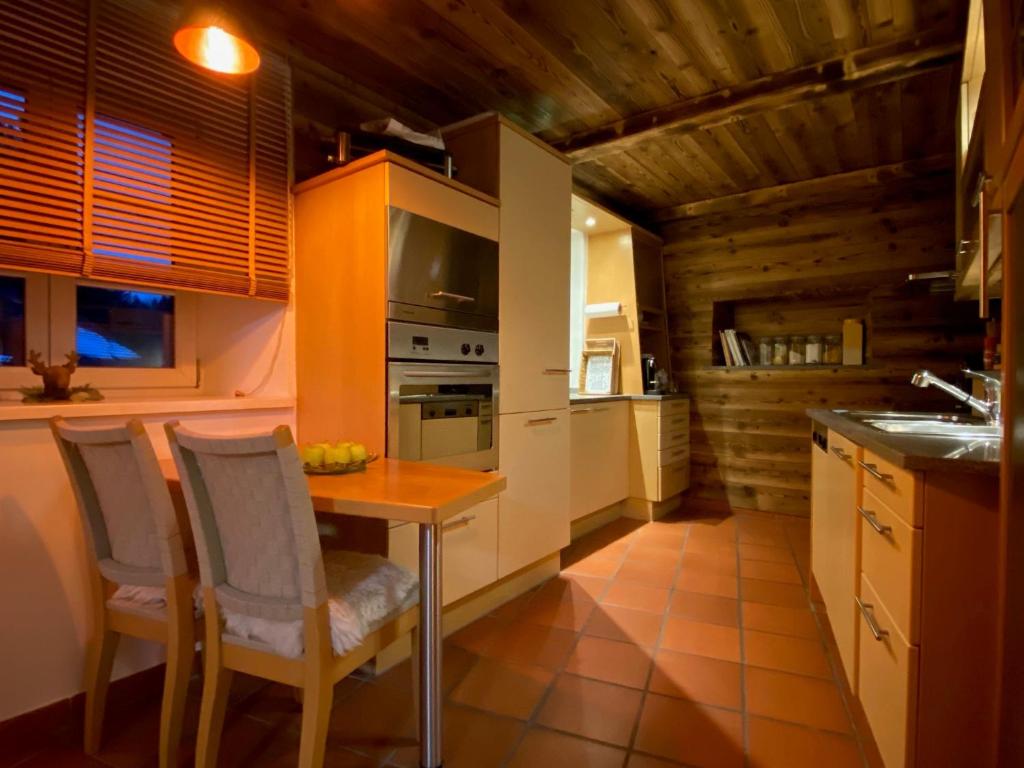 Kuchyň nebo kuchyňský kout v ubytování Wilderer Suiten Mariazell