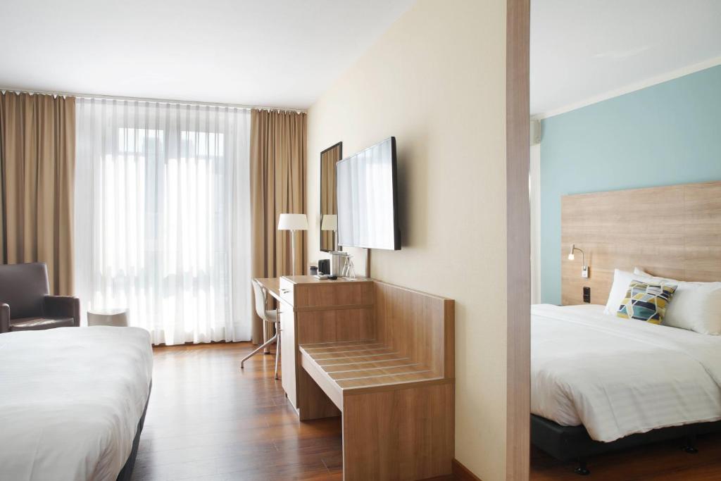 Courtyard by Marriott Dresden - Resim 17