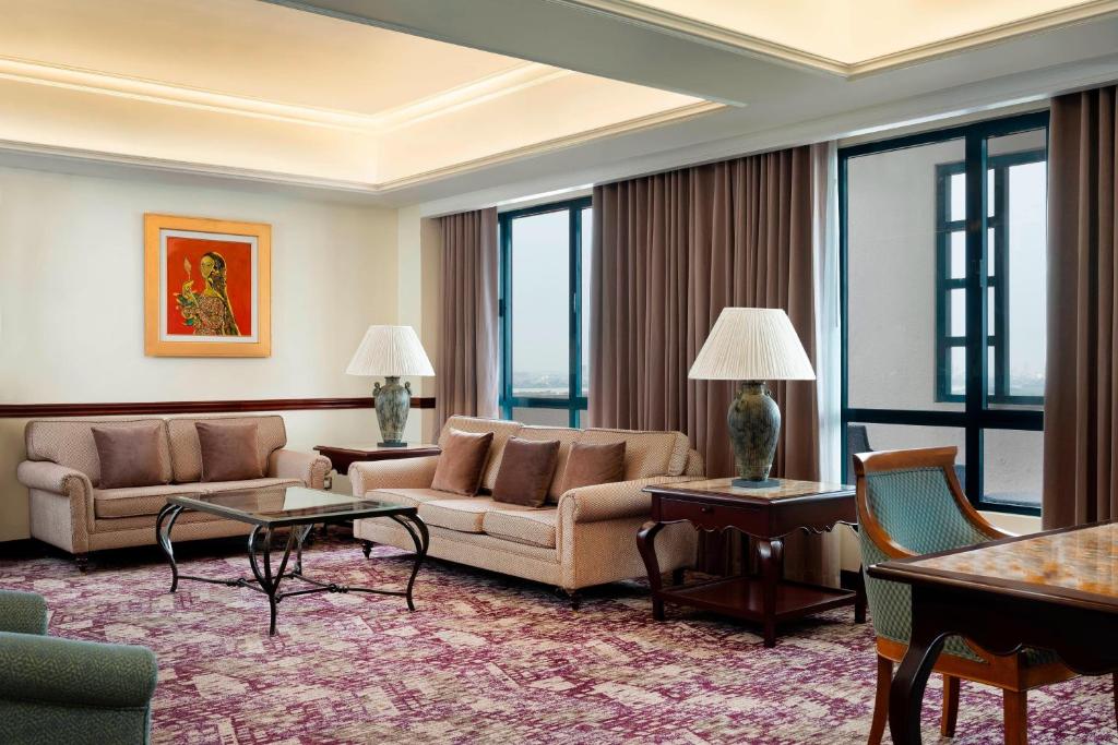Posezení v ubytování Sheraton Hanoi Hotel