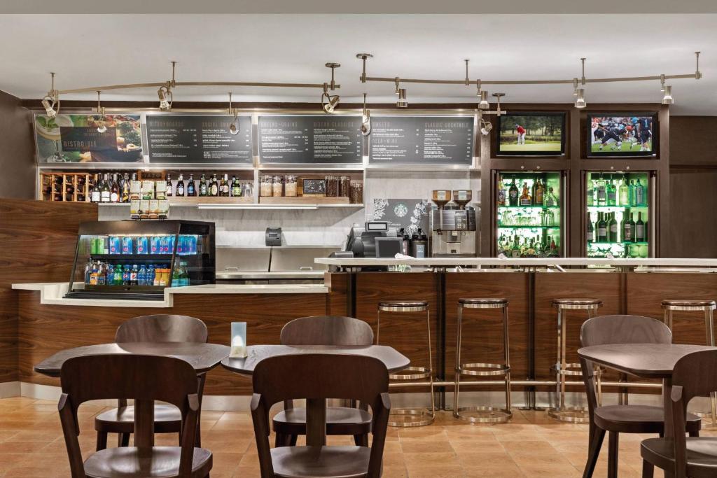 Courtyard by Marriott Dayton North photo