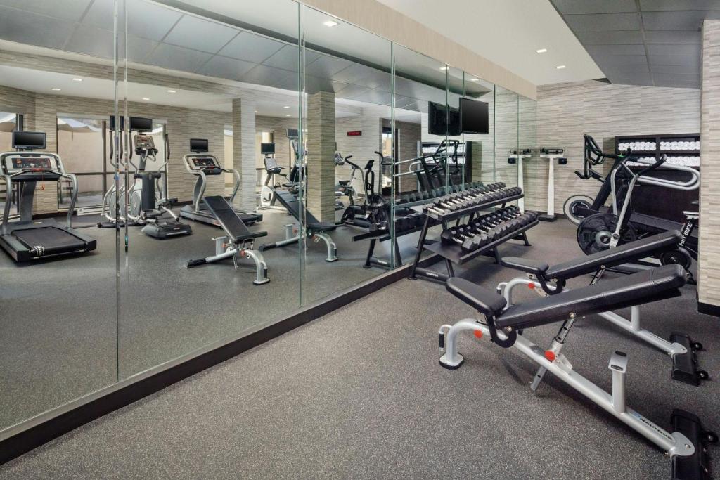 Courtyard by Marriott Dayton North photo