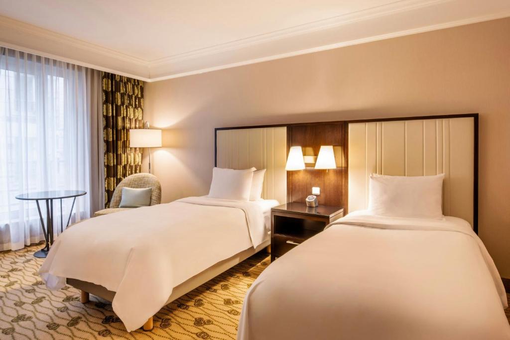 Renaissance Brussels Hotel - Resim 34