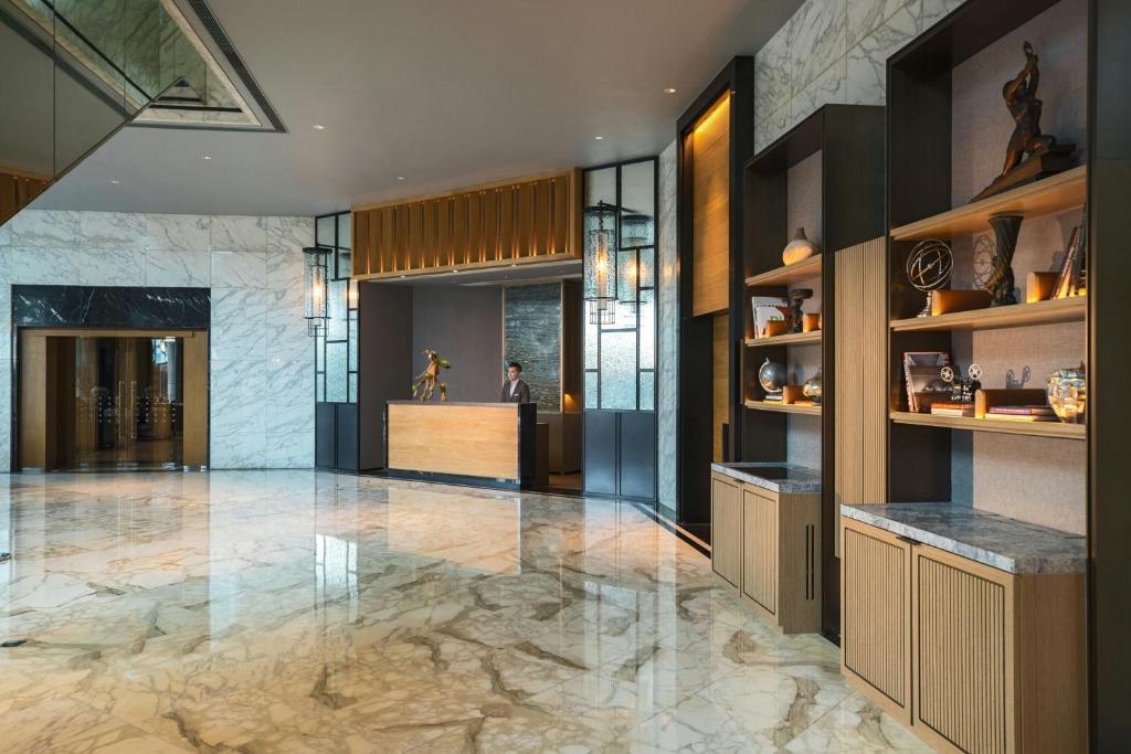 Kuchnia lub aneks kuchenny w obiekcie Renaissance Hong Kong Harbour View Hotel