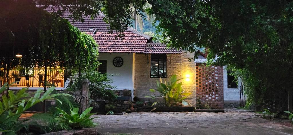 Zahrada ubytování Pannadikadu Homestay
