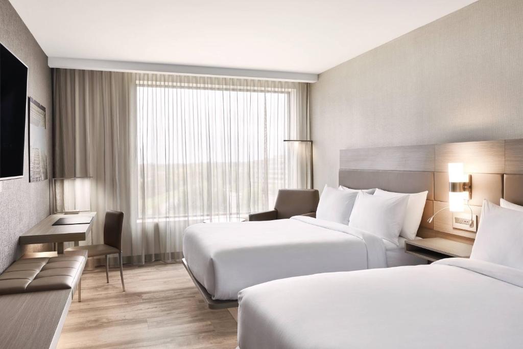 Postel nebo postele na pokoji v ubytování AC Hotel by Marriott Bridgewater