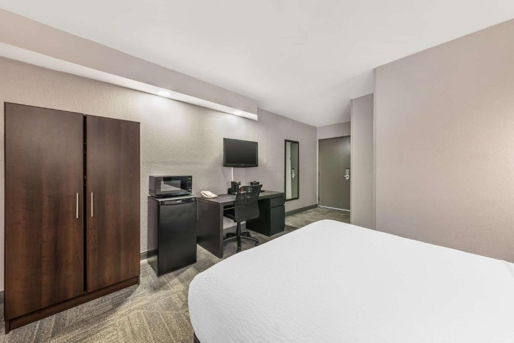 Sleep Inn Miami Airport - 