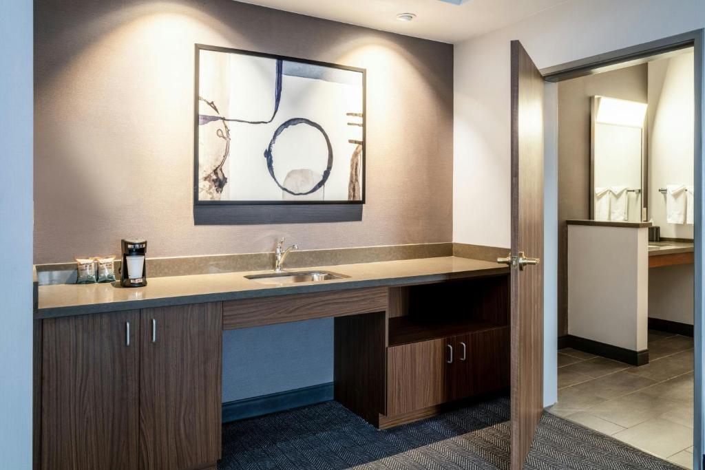 Courtyard by Marriott Denver Golden/Red Rocks photo