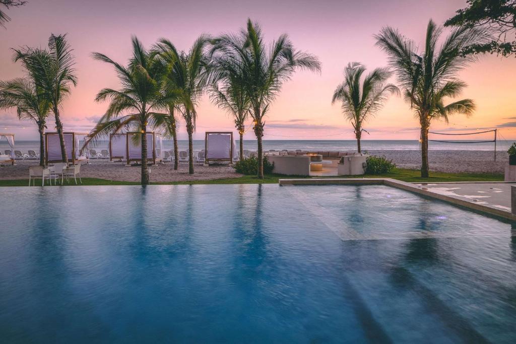 Bazén v ubytování Radisson Riviera Panama nebo v jeho okolí