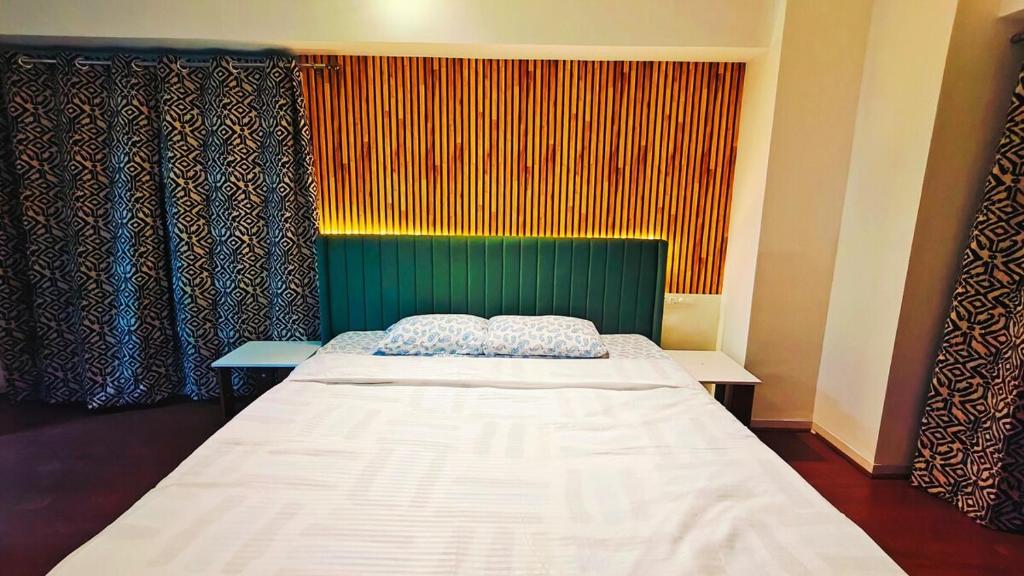 Fotografie z fotogalerie ubytování Pristine 2bhk in Main Kharadi v destinaci Puné