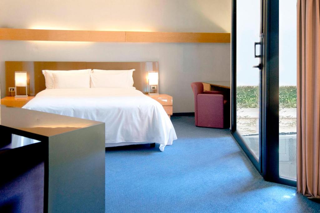 Four Points by Sheraton Catania Hotel - Resim 44